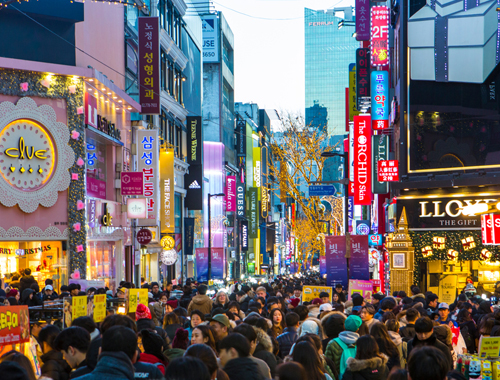 Illustration of Korea's strong consumer base of over 50 million people.